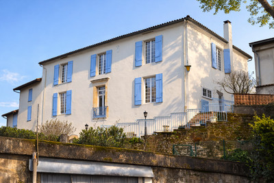 French property for sale in Castets et Castillon, Gironde - €424,000 - photo 1