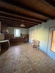 Maison à vendre à Barbezieux-Saint-Hilaire, Charente - 214.000 € - photo 5