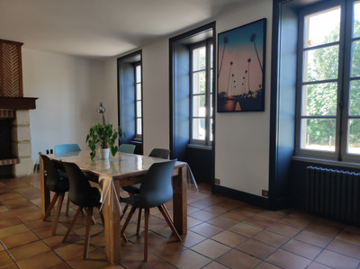 French property for sale in Tonnay-Charente, Charente-Maritime - €345,000 - photo 7