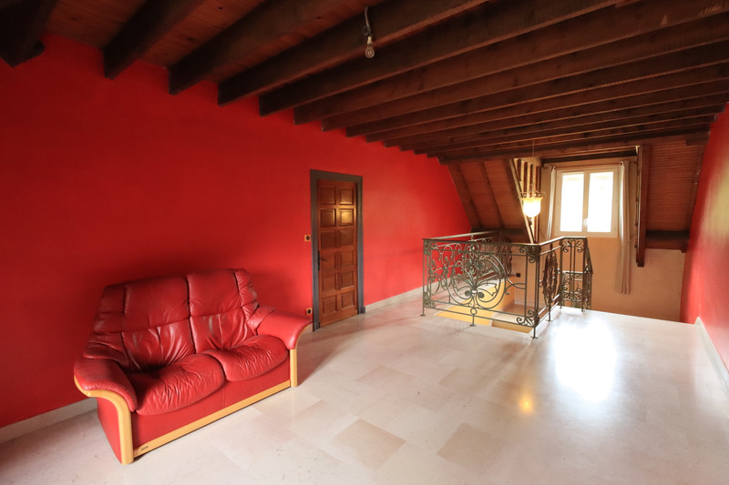 French property for sale in Saint-Pierre-de-Côle, Dordogne - €359,700 - photo 9