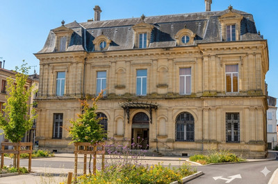 Maison à vendre à Villeneuve-sur-Lot, Lot-et-Garonne, Aquitaine, avec Leggett Immobilier