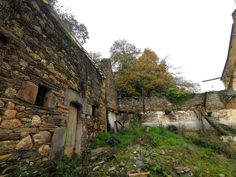 French property for sale in La Gacilly, Morbihan - €50,000 - photo 4