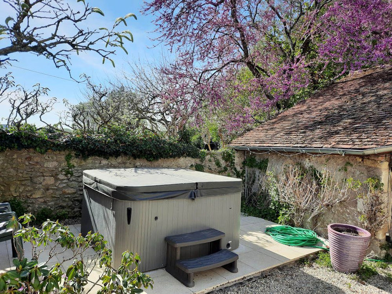 French property for sale in Perrusson, Indre-et-Loire - €697,000 - photo 9