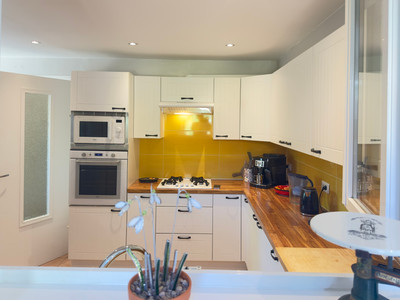 French property for sale in Bize-Minervois, Aude - €425,000 - photo 2