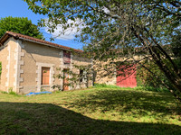 Maison à vendre à Montmoreau, Charente - 299.600 € - photo 3