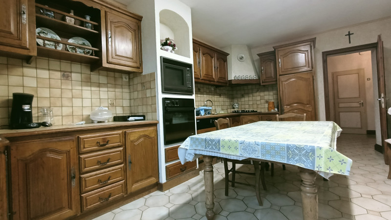 French property for sale in Villiers-le-Roux, Charente - €205,000 - photo 5