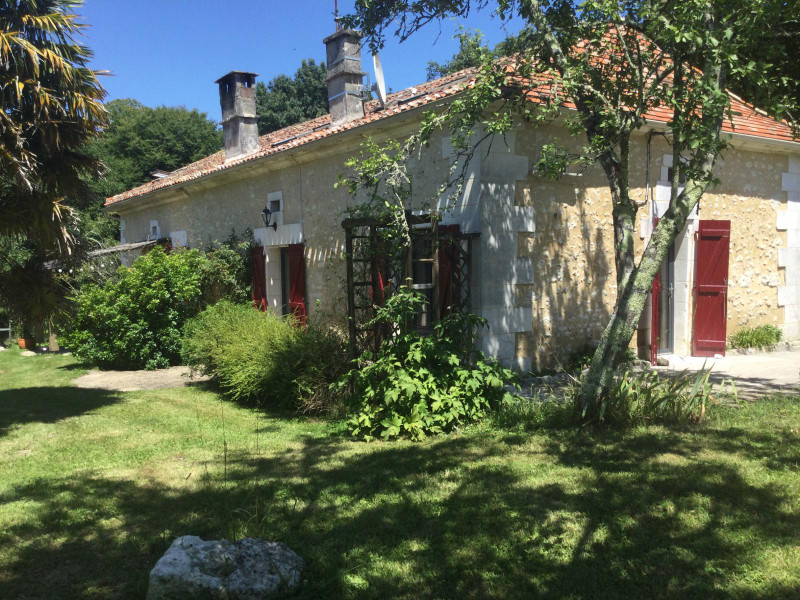 Maison à vendre à Tocane-Saint-Apre, Dordogne - 447 000 € - photo 1