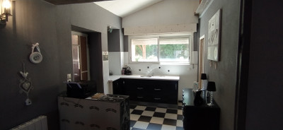French property for sale in Saint-Sulpice-de-Roumagnac, Dordogne - €1,590,000 - photo 9