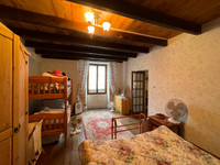 Maison à vendre à Saint-Sauvant, Vienne - 162.000 € - photo 11