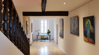 Provence: Beautiful provençal Domaine. Guaranteed income  from the B&B and sublet Restaurant business