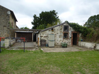 Maison à vendre à Magnac-Laval, Haute-Vienne - 152.600 € - photo 5