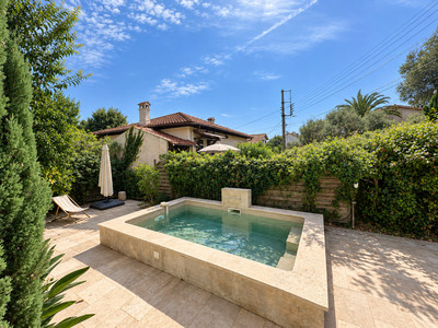French property for sale in JUAN LES PINS, Alpes-Maritimes - €1,085,000 - photo 1