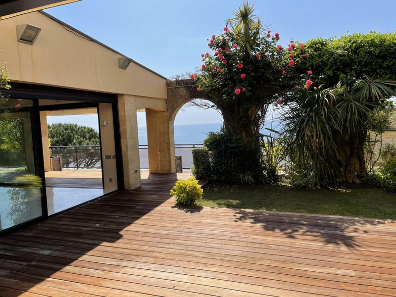 French property for sale in Cannes, Alpes-Maritimes - &#8364;3,300,000 - photo 5