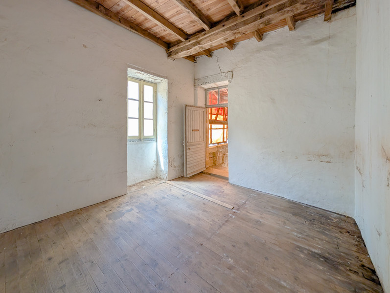 French property for sale in Badefols-d'Ans, Dordogne - €31,600 - photo 6