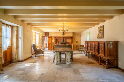 French property for sale in Le Bugue, Dordogne - €695,000 - photo 4