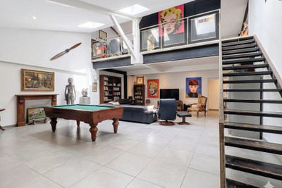 French property for sale in Nice, Alpes-Maritimes - €1,250,000 - photo 2
