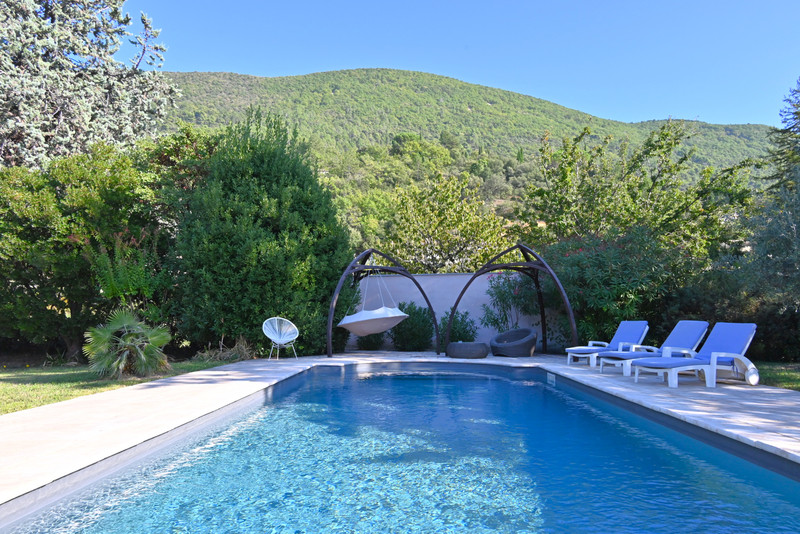 French property for sale in Nyons, Drôme - €563,000 - photo 2