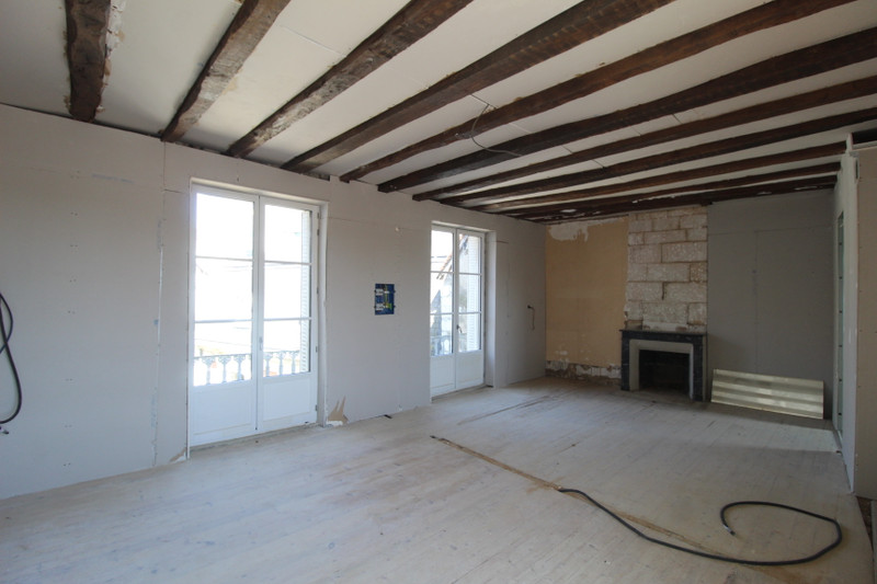 French property for sale in Preuilly-sur-Claise, Indre-et-Loire - €139,750 - photo 2