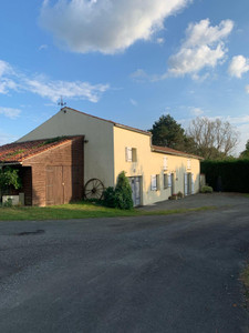 Maison à vendre à Bourneau, Vendée, Pays de la Loire, avec Leggett Immobilier