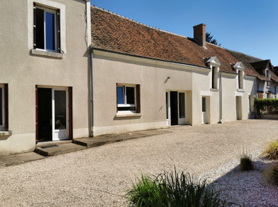 Maison à vendre à Contres, Loir-et-Cher, Centre, avec Leggett Immobilier