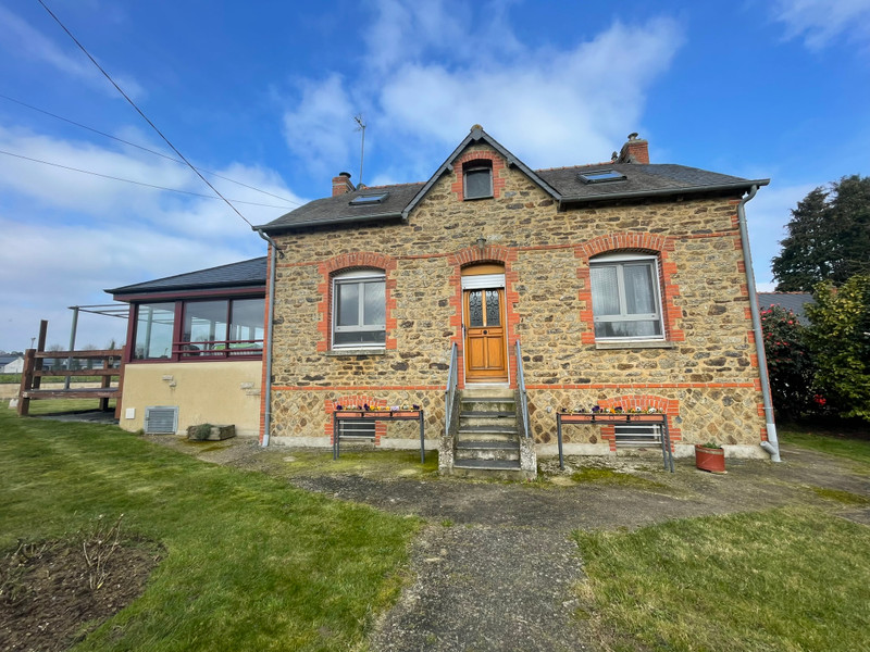 Maison à vendre à Ménéac, Morbihan - 222.600 € - photo 1