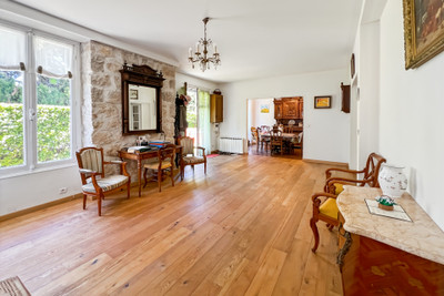 French property for sale in Nice, Alpes-Maritimes - €980,000 - photo 1