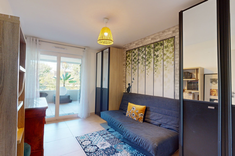 French property for sale in Villeneuve-Loubet, Alpes-Maritimes - €990,000 - photo 9