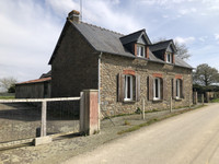 houses and homes for sale inMerdrignacCôtes-d'Armor Brittany