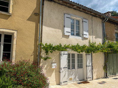 house for sale in Charente