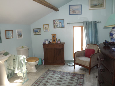 French property for sale in Millac, Vienne - €130,000 - photo 7