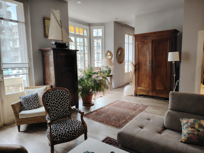 French property for sale in Nice, Alpes-Maritimes - €820,000 - photo 6