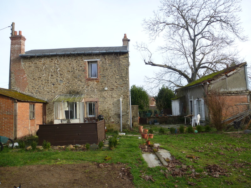 French property for sale in Fresselines, Creuse - €78,950 - photo 2