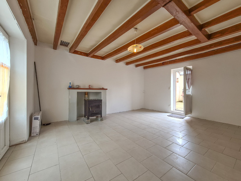 French property for sale in Épenède, Charente - &#8364;59,600 - photo 5