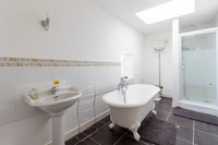 Maison à vendre à Saint-Sulpice-de-Cognac, Charente - 249.950 € - photo 10