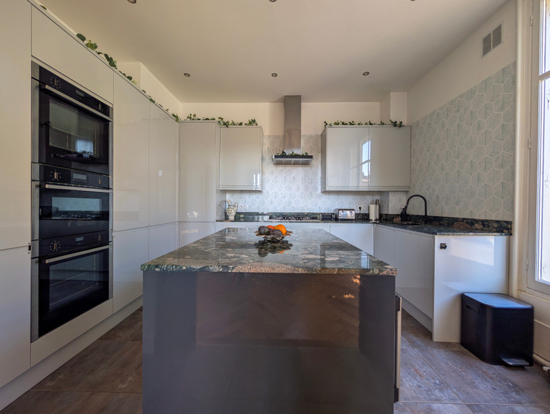French property for sale in Carcassonne, Aude - €299,000 - photo 5