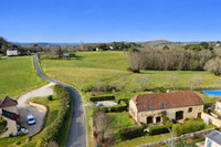 Propriété à vendre à Simeyrols, Dordogne - 298 000 € - photo n°2
