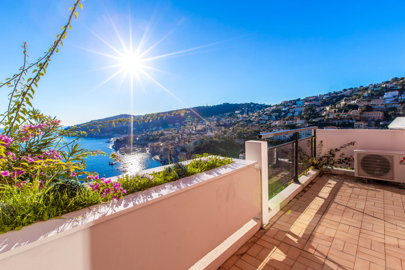 French property for sale in Villefranche-sur-Mer, Alpes-Maritimes - &#8364;2,200,000 - photo 5