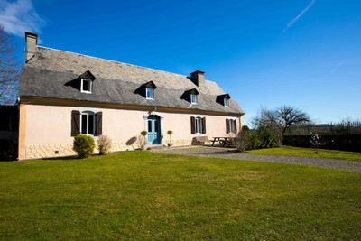 house for sale in Hautes-Pyrénées