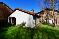 Maison à vendre à Écuras, Charente - 77.000 € - photo 6