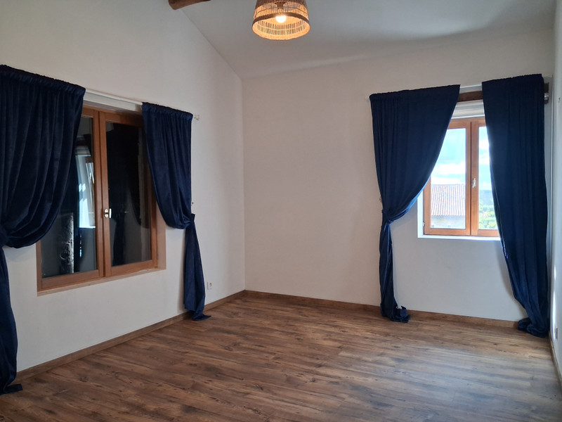 French property for sale in Genouillé, Vienne - €189,000 - photo 12