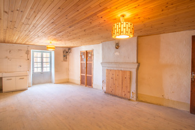French property for sale in Saint-Martin-de-Belleville, Savoie - €83,607 - photo 2