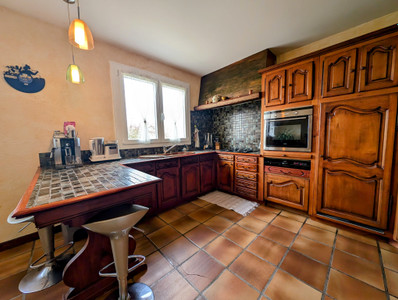 French property for sale in Mazamet, Tarn - €318,500 - photo 5
