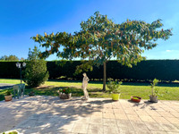 Propriété à vendre à Saujon, Charente-Maritime - 328 995 € - photo n°2