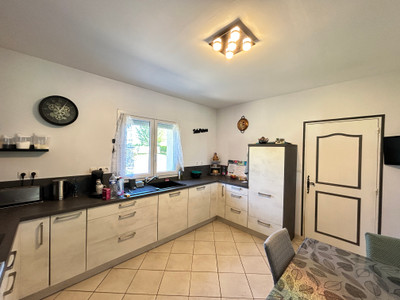 French property for sale in Saint-Romans-lès-Melle, Deux-Sèvres - €320,000 - photo 3