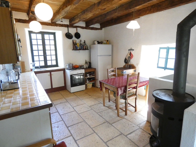 French property for sale in Saint-Geniez-ô-Merle, Corrèze - €431,500 - photo 4
