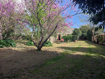French property for sale in Saint-Romain-de-Benet, Charente-Maritime - €259,000 - photo 13