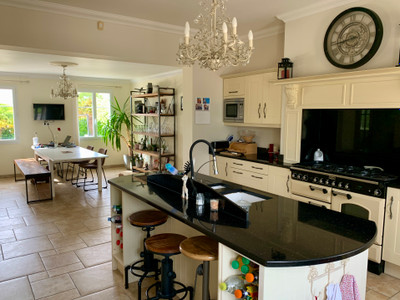 French property for sale in Échebrune, Charente-Maritime - €499,000 - photo 4