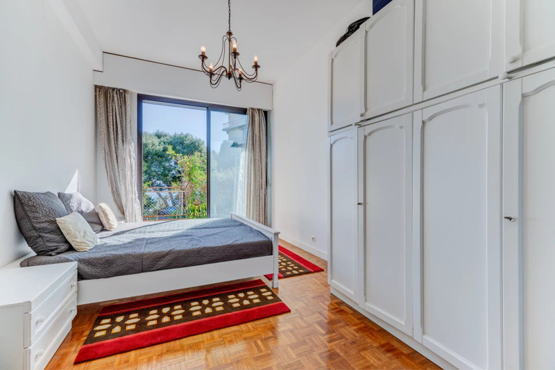 French property for sale in Nice, Alpes-Maritimes - €398,000 - photo 0