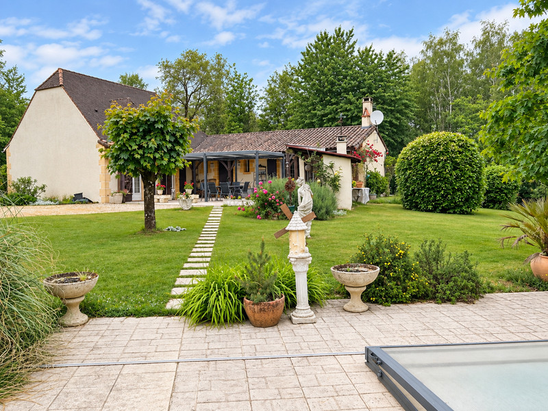 Propriété à vendre à Grun-Bordas, Dordogne - 299 900 €