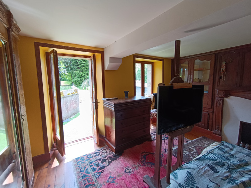 French property for sale in Aubusson, Creuse - €183,600 - photo 8